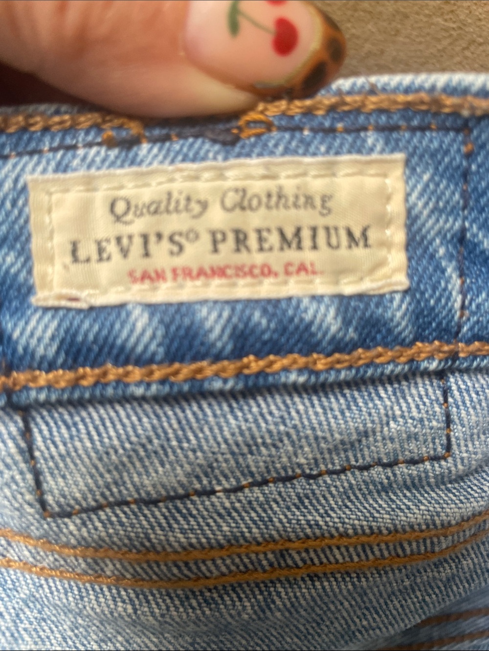 Classic Woman's or Men's Light Blue Denim Jeans - Picture 7 of 8